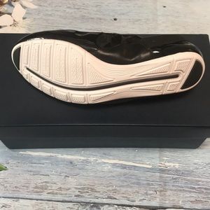 Cole Haan Shoes - ✨🆕✨Cole Haan Zerogrand Stagedoor Ballet flats Cole Haan Shoes - ✨🆕✨Cole Haan Zerogrand Stagedoor Ballet flats